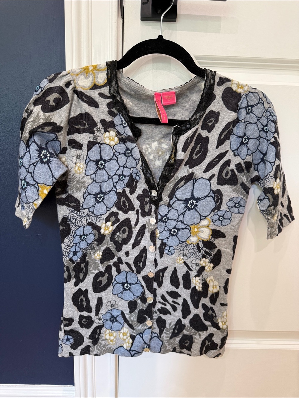 Charlotte Tarantola Gray Floral Top with Black Lace and Pink Tag